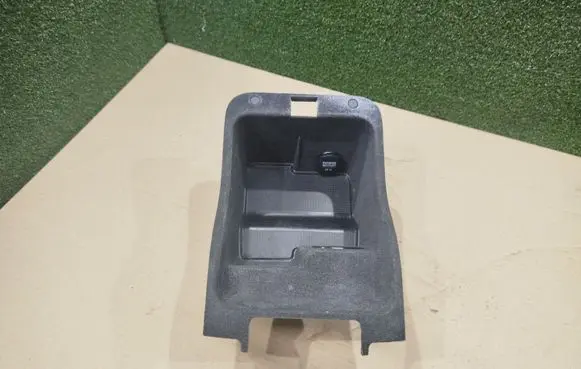 Porsche Cayenne (92A) Glove box central console 7P5857232A