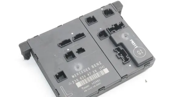 Mercedes-Benz SL R230 Door control unit/module 2308204726