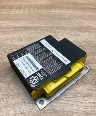 Volkswagen PASSAT B6 Airbag control unit/module 3C0909605H 391129
