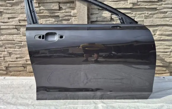 Volvo S90, V90 Front door 