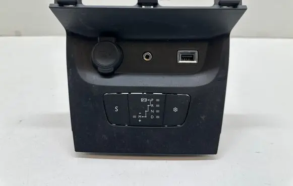 Citroen C3 Gear shift selector indicator 96770535ZD