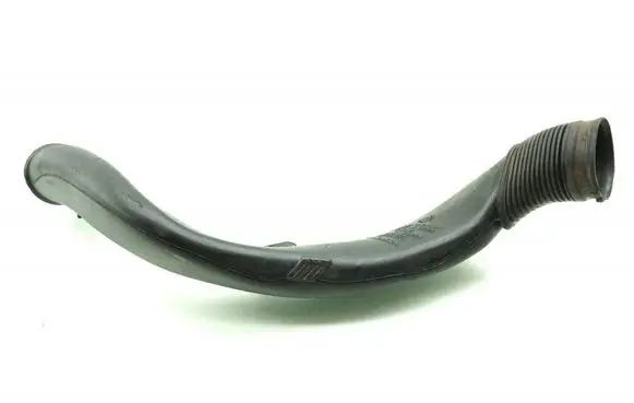 Volvo V70 Air intake hose/pipe 31305038