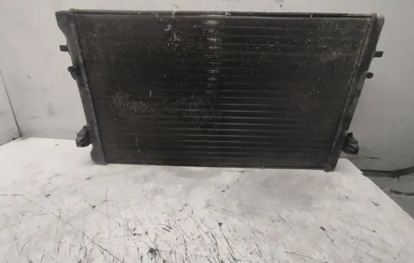 Audi A3 S3 8L Coolant radiator 1J0121253H