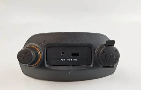 KIA Soul AUX in-socket connector 961202K000