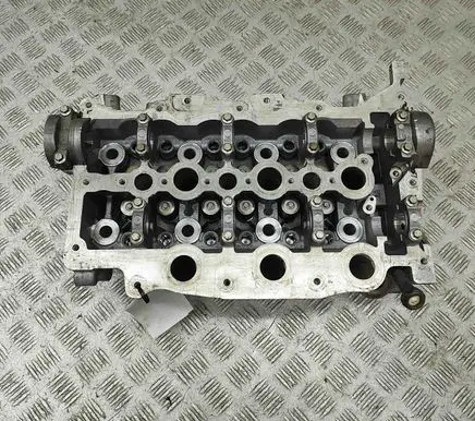 Land Rover Discovery 5 Engine head PM9X2Q6C064DA