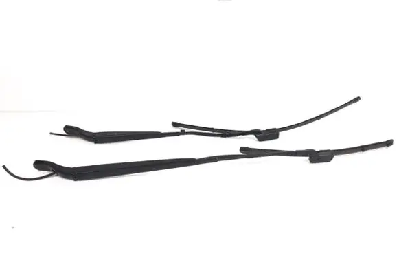 Front wiper blade arm