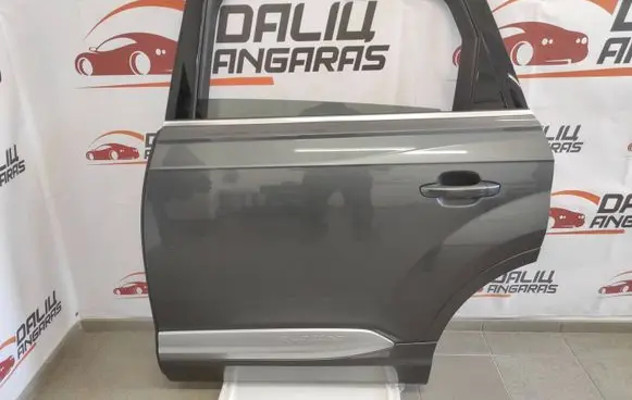 Audi Q7 4M Rear door
