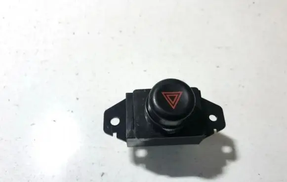 Mitsubishi Colt Hazard light switch niles06902