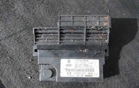Audi A8 S8 D3 4E Other control units/modules 4E0907280A 4E0910280A