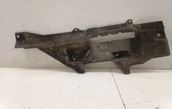 Audi TT TTS RS Mk3 8S Rear underbody cover/under tray 