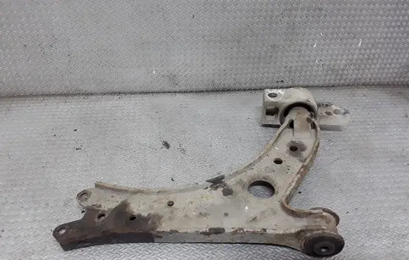 Skoda Octavia Mk2 (1Z) Front lower control arm/wishbone