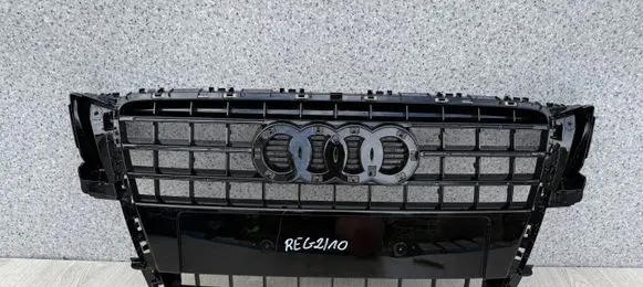 Audi A5 8T 8F Front bumper upper radiator grill 8T0853651E