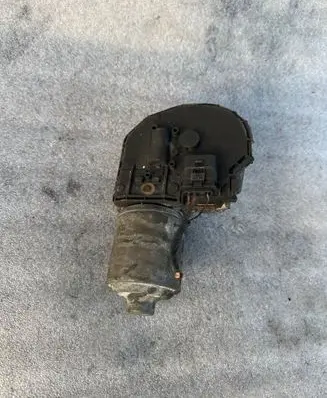 BMW 5 F10 F11 Wiper motor 7305561 1397220943 IMPRK1333225