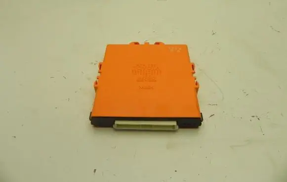 Toyota Prius (XW20) Voltage converter/converter module 8967047020 G1793