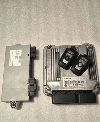 Engine ECU kit and lock set