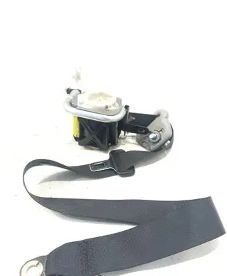 Mitsubishi Outlander Front seatbelt 0432095