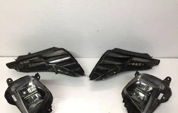 Hyundai Tucson IV NX4 Headlight/headlamp 92208N7100 R009N100ANW