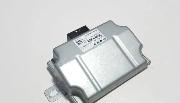 Mitsubishi Outlander Voltage converter/converter module 8638A053 0199DC1101