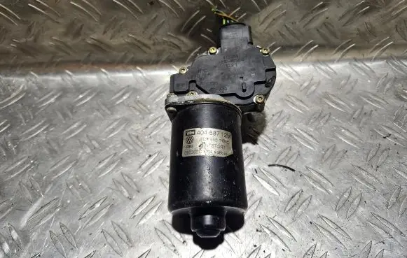 Audi A6 S6 C5 4B Wiper motor 404587 8D1955113C