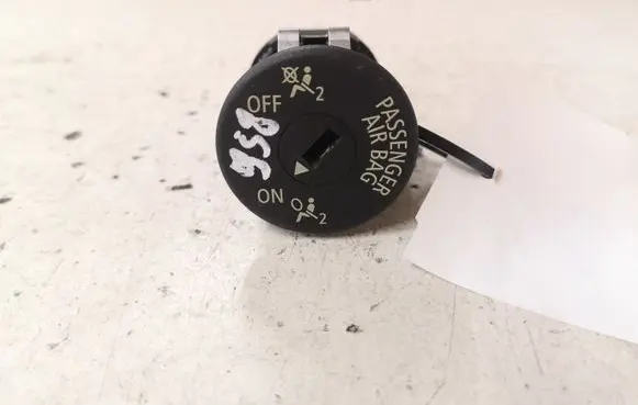 BMW 1 F20 F21 Passenger airbag on/off switch 9196886