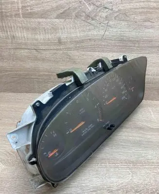Chrysler Voyager Speedometer (instrument cluster) P04685629AB TN2574104030 LHD