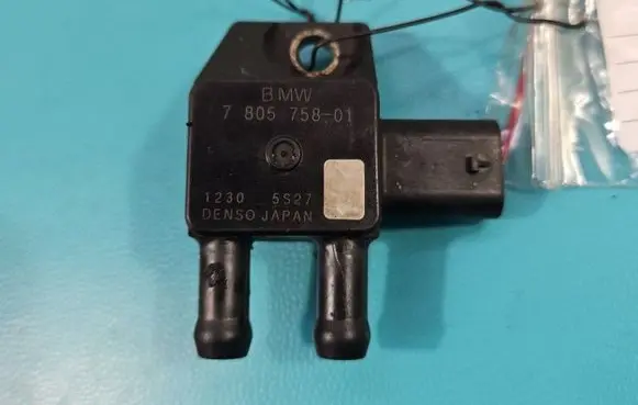 Exhaust gas pressure sensor
