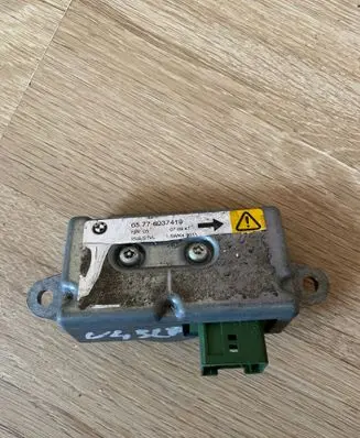 BMW 7 E65 E66 Airbag control unit/module 6937419