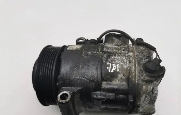 Mercedes-Benz CLS C218 X218 Air conditioning (A/C) compressor (pump) A0008303600