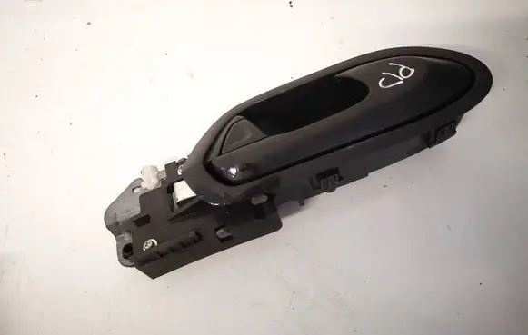 Honda Civic Front door interior handle 