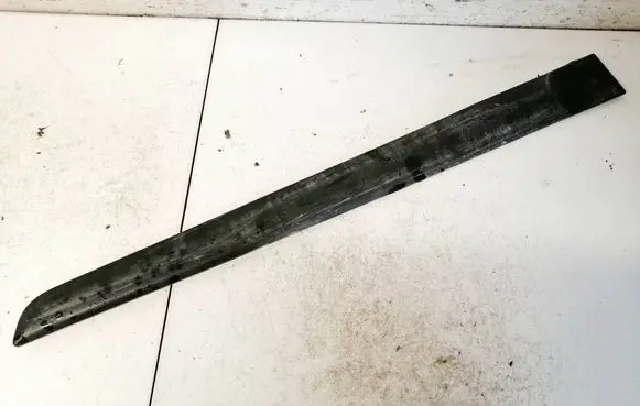 Nissan Note (E11) Rear door trim (molding) 828719u000