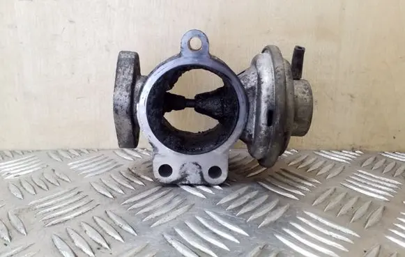 Toyota Land Cruiser (J120) EGR valve 2580030010 1013970660