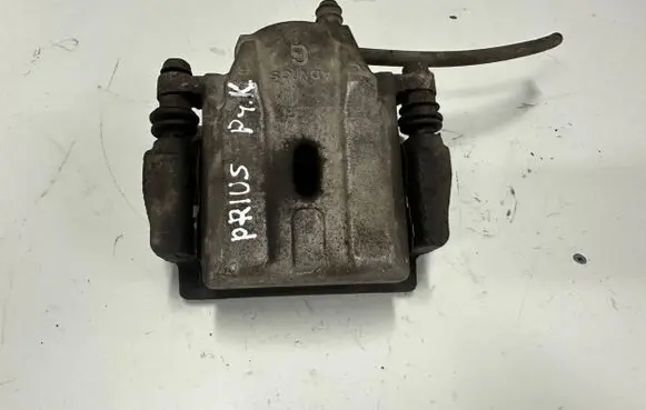 Toyota Prius (XW20) Front brake caliper