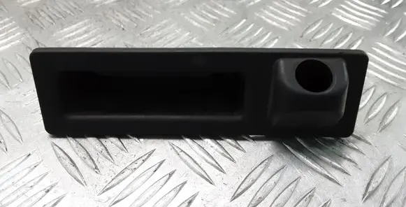 BMW 4 F32 F33 Tailgate opening switch 7463163