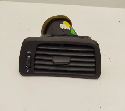 Volvo V70 Dashboard side air vent grill/cover trim 3409375 1264