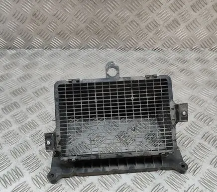 Audi e-tron Air intake duct part 4KL819904C