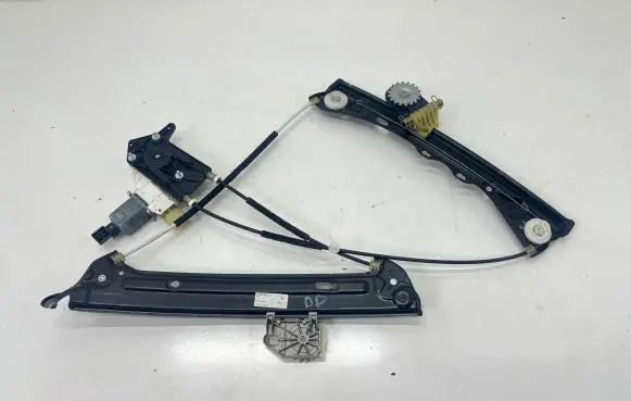 BMW 4 F36 Gran coupe Front door window regulator with motor 7326328