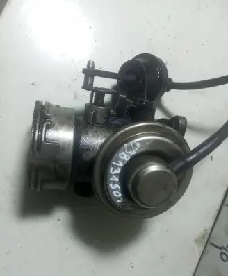 Audi A3 S3 8L EGR valve 038131501H
