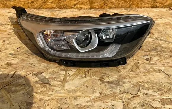 KIA Stonic Headlight/headlamp 18911555