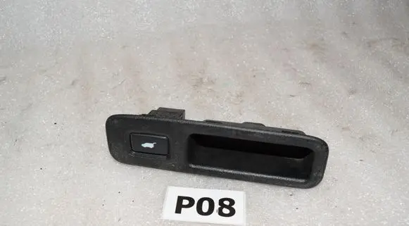 Honda Accord Tailgate/boot open switch button 