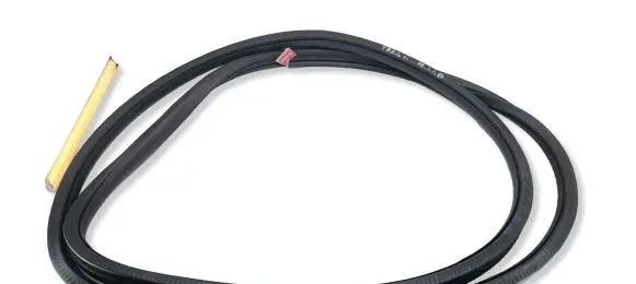 Volkswagen Touareg II Front door rubber seal 7P0867365F