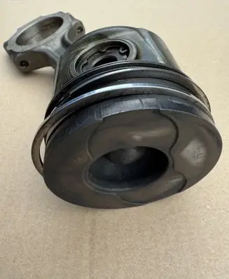 Fiat Doblo Piston with connecting rod P6224F 4U2 B774