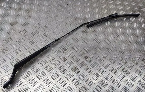 Peugeot 208 Front wiper blade arm 9673292080