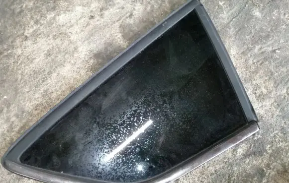 Ford Kuga II Rear side window CV44S29750