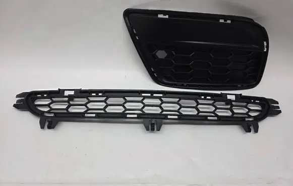 BMW X3 F25 Front bumper lower grill 8048096 8050445