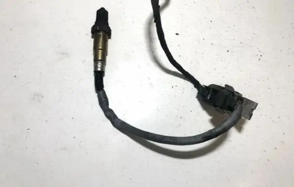 Mercedes-Benz ML W166 Lambda probe sensor 0065421718 0281004201