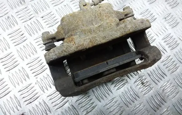 Nissan X-Trail T30 Front brake caliper