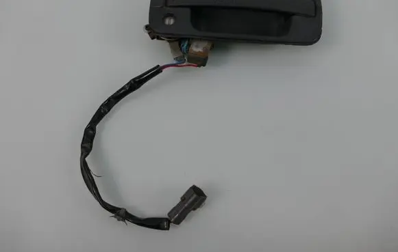 Opel Monterey Front door exterior handle
