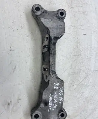 Citroen DS3 Engine mounting bracket 9654165780