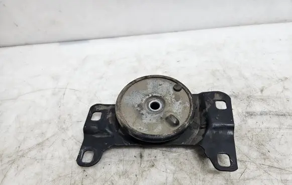 Volvo V50 Engine mount bracket 348430