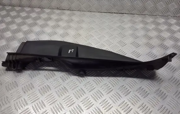 Renault Espace IV Rear/tail light trim molding 8200094122